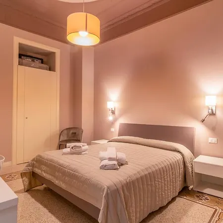Bed & Breakfast Handy 3*